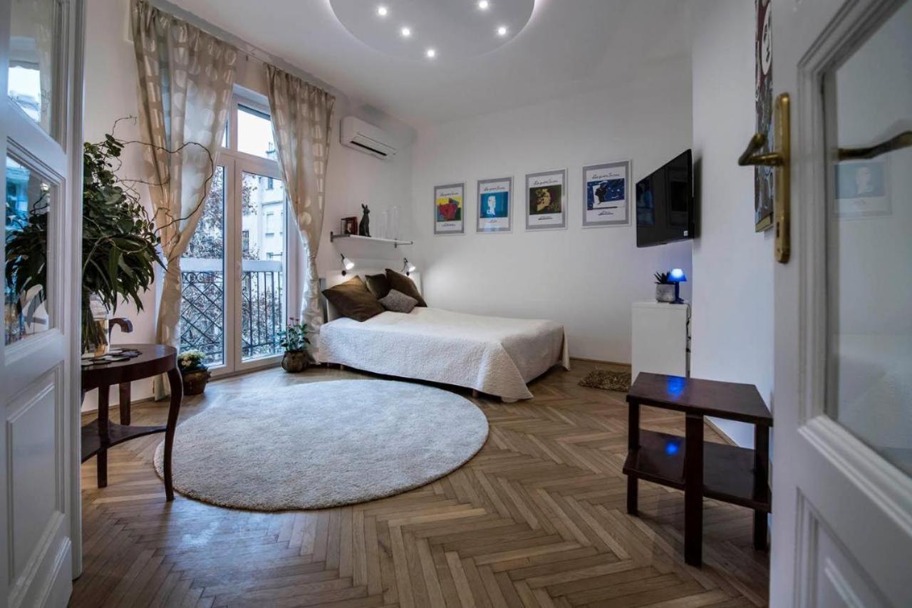 Gorgeous Flat Right Near The City Center بودابست المظهر الخارجي الصورة