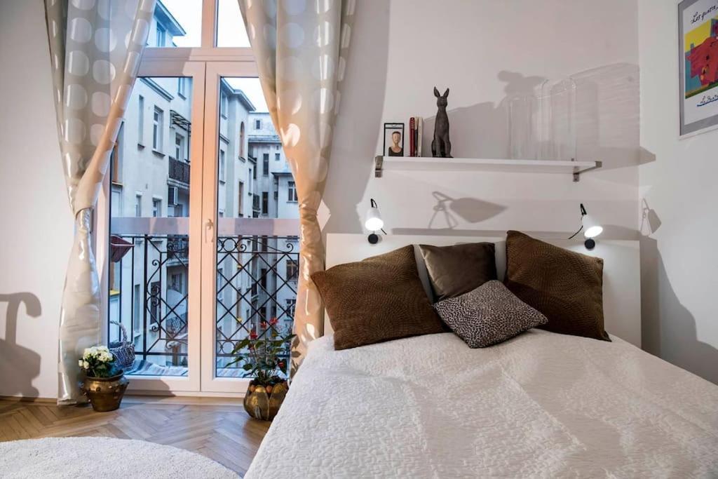 Gorgeous Flat Right Near The City Center بودابست المظهر الخارجي الصورة
