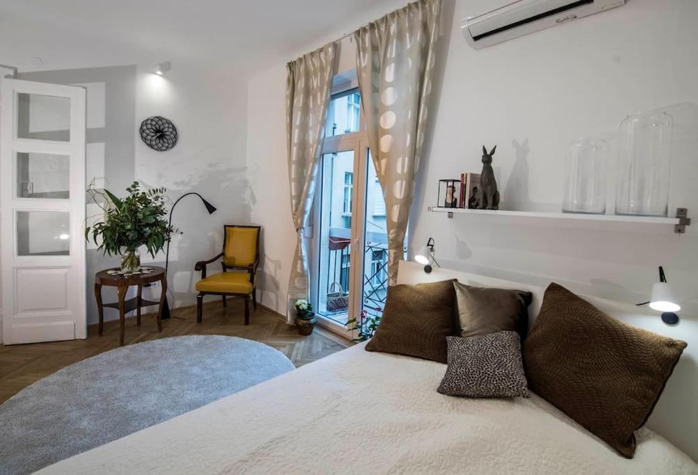 Gorgeous Flat Right Near The City Center بودابست المظهر الخارجي الصورة